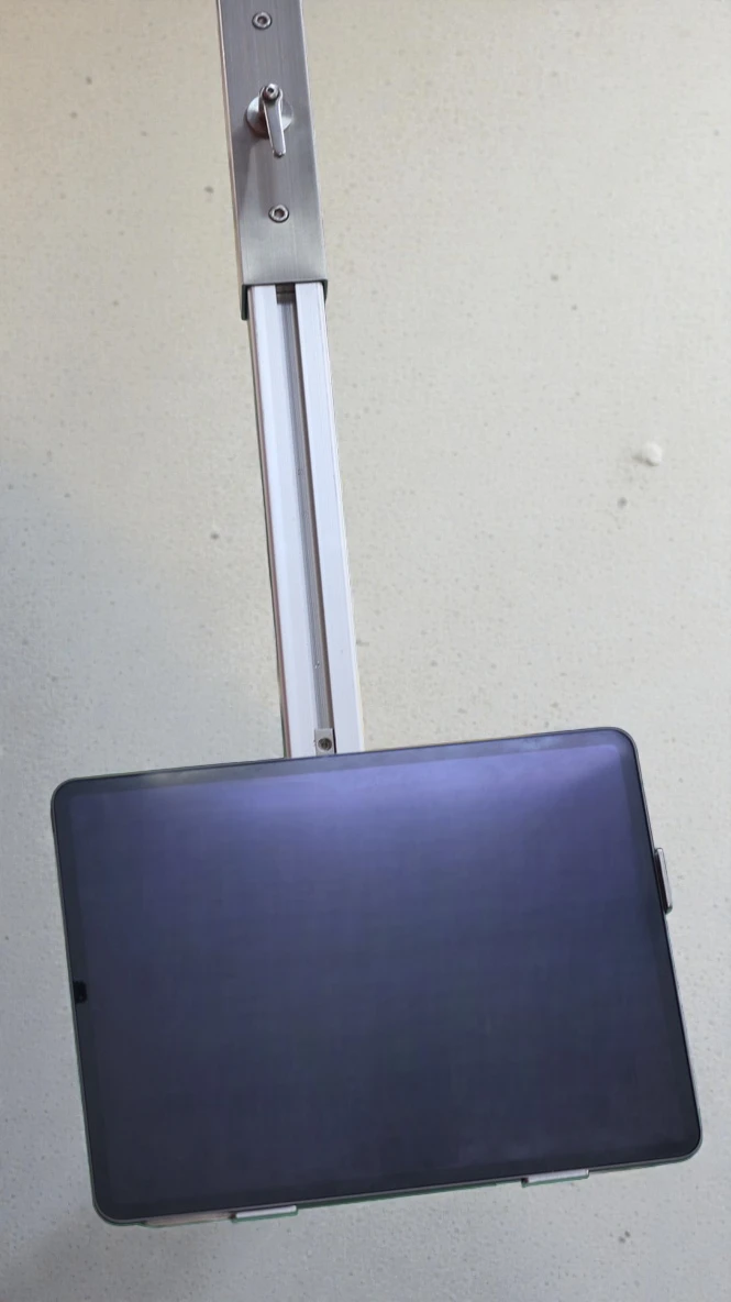 タブレット保持